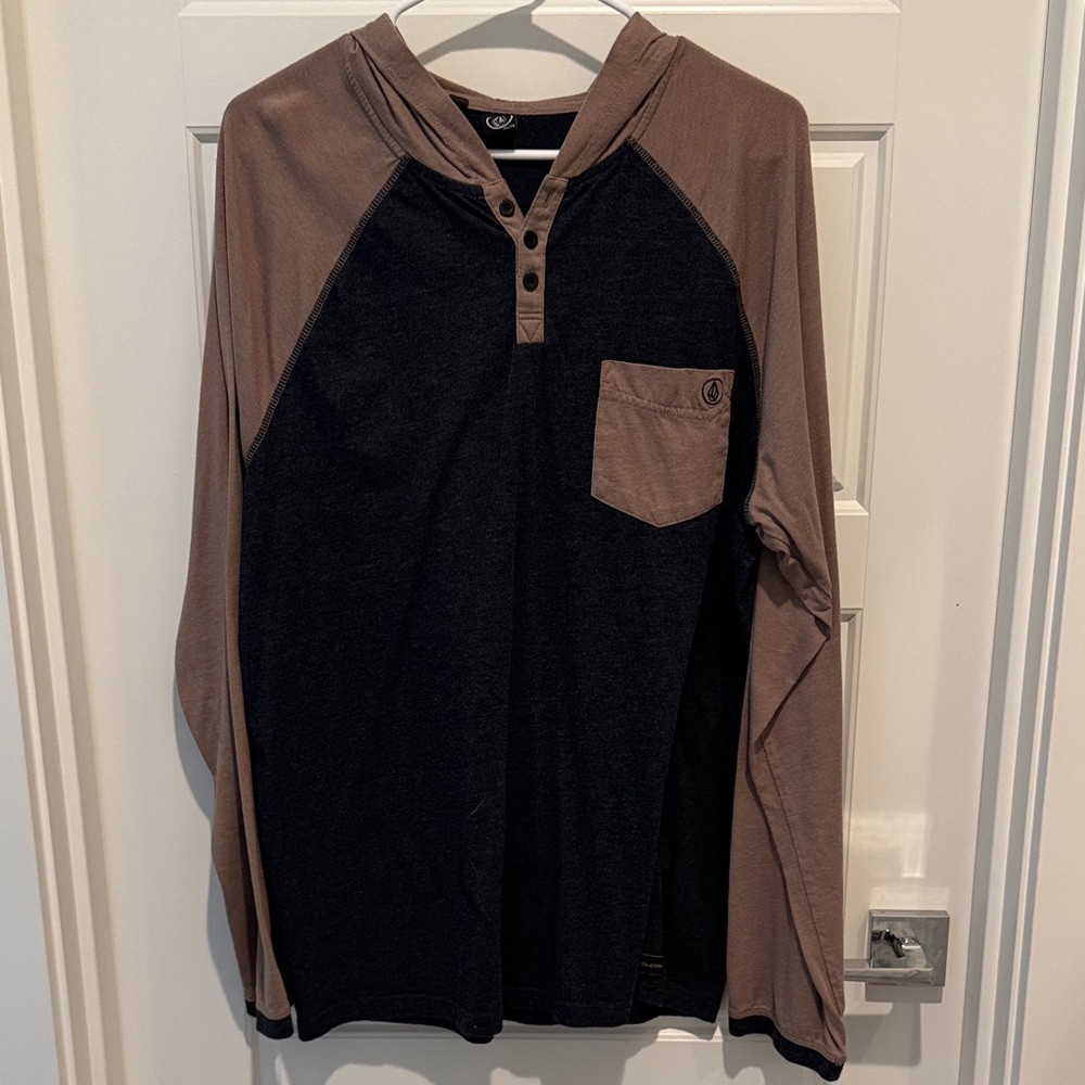 Volcom Black and Brown Long Sleeve Shirt